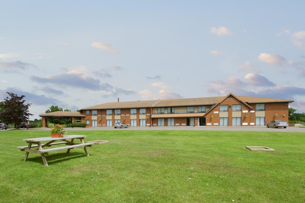 Comfort Inn Cobourg Kültér fotó