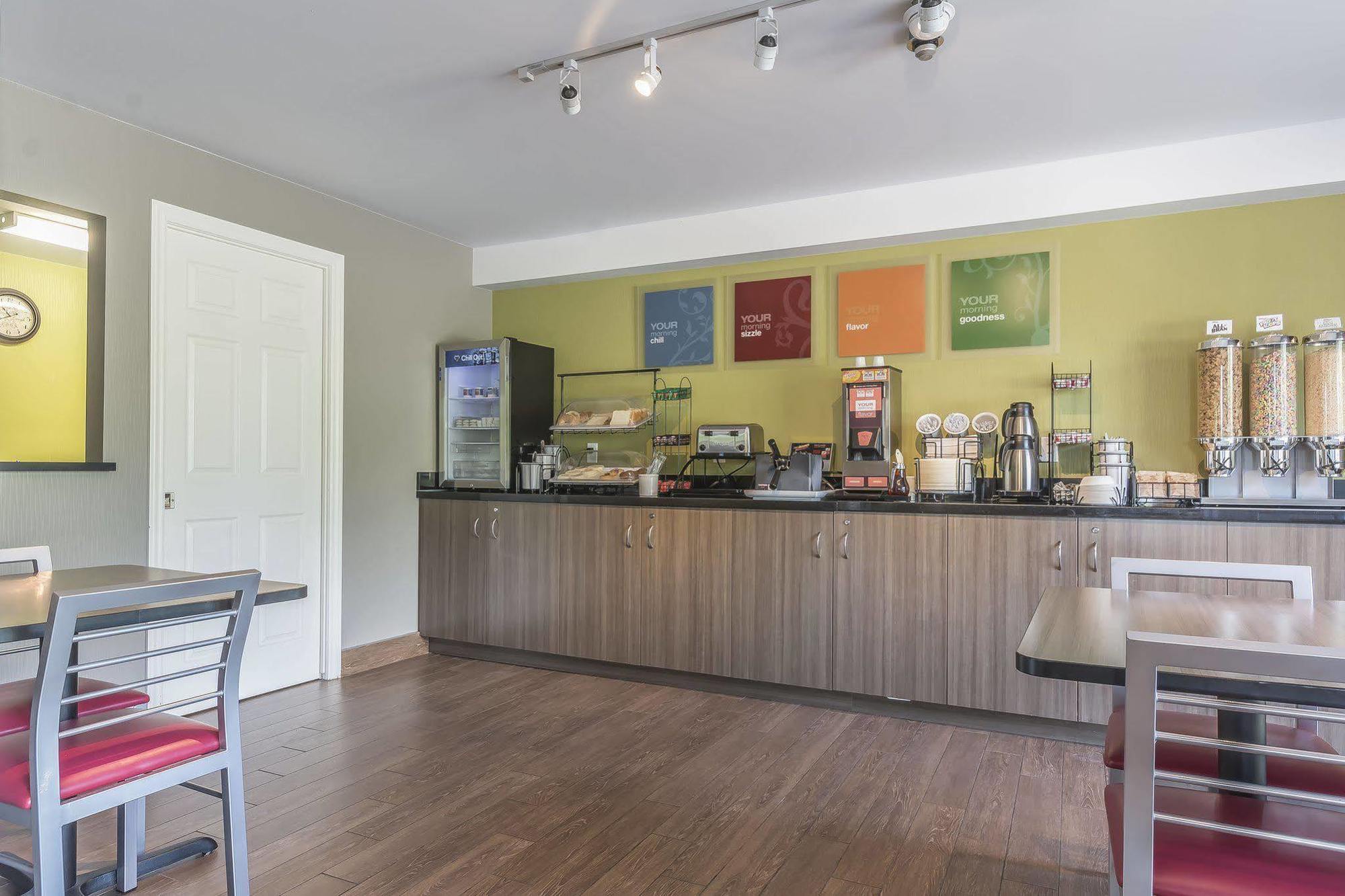 Comfort Inn Cobourg Kültér fotó
